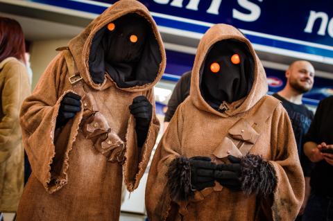 Two people in Star Wars costumes