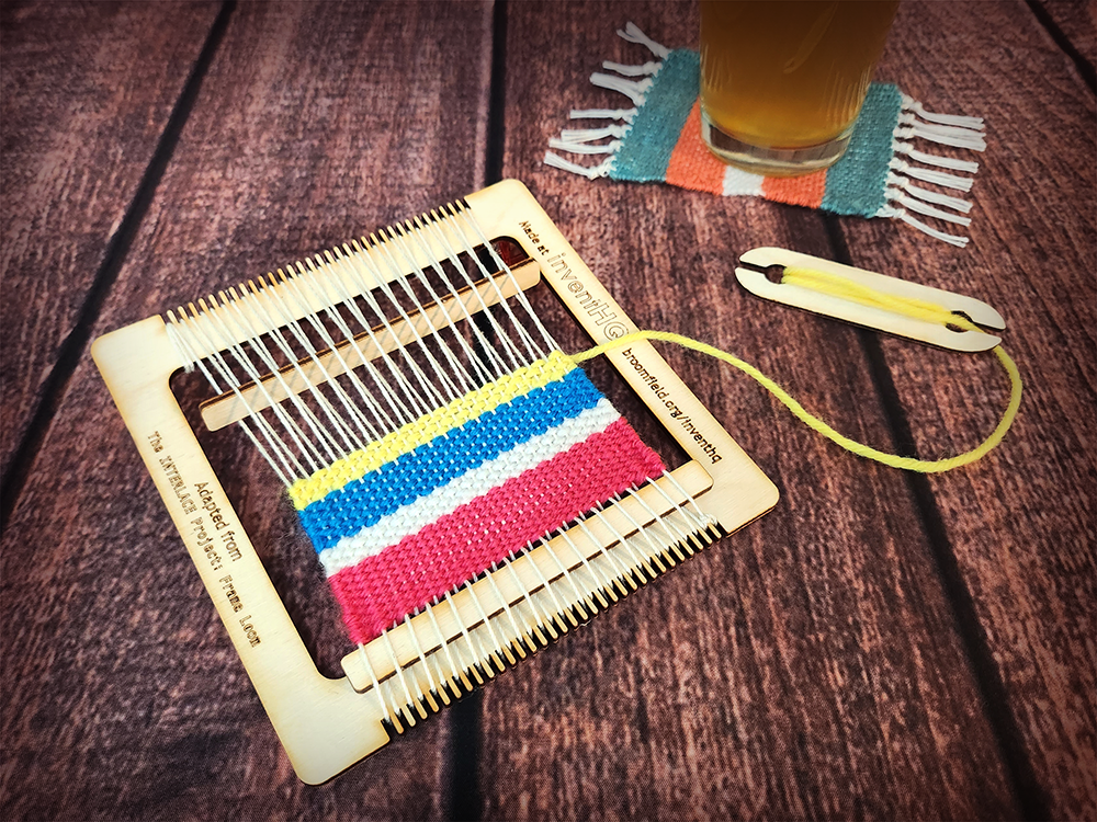 example of mini loom and coaster